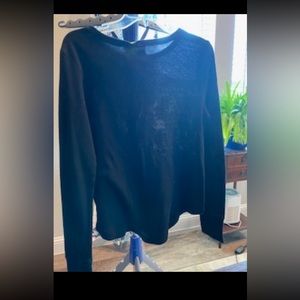 Lightweight and comfortable casual wear